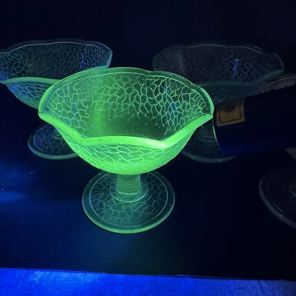 Set of 5 Crackle Me Cracky LE Smith Sherbet Bowls Ruffle Manganese UV Glow 1930s